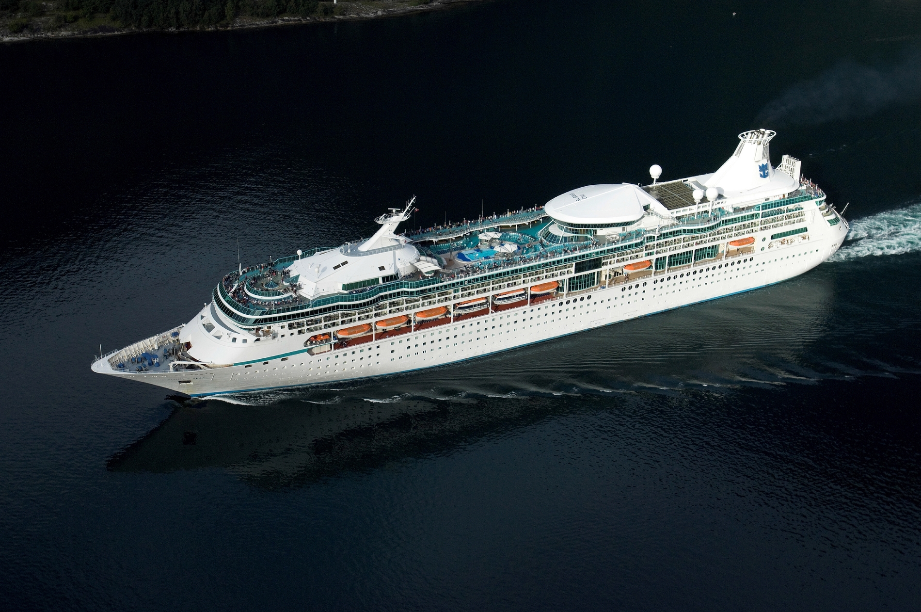 A photo of the Vision of the Seas cruise ship