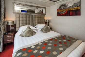 AA+ Stateroom