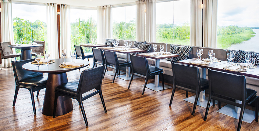 Aqua Expeditions Aria Amazon Dining Room 1.jpg