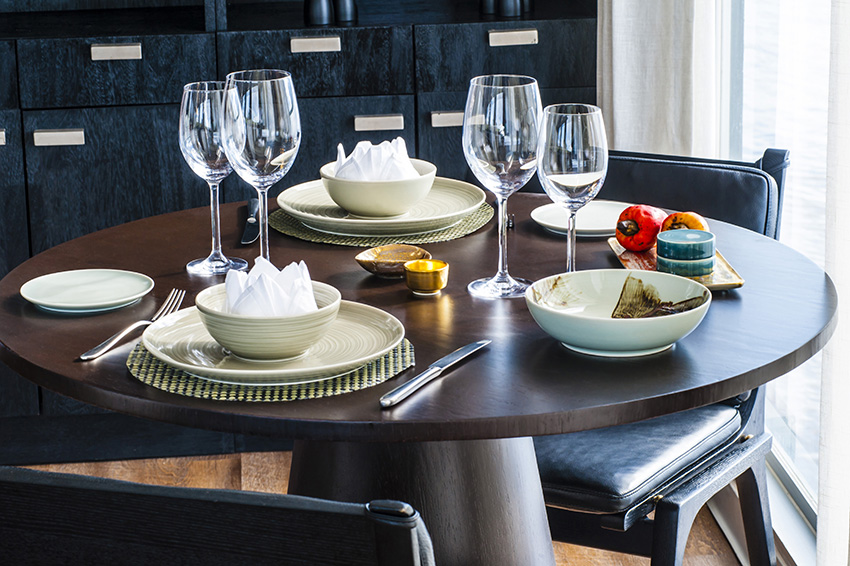 Aqua Expeditions Aria Amazon Dining Room 3.jpg