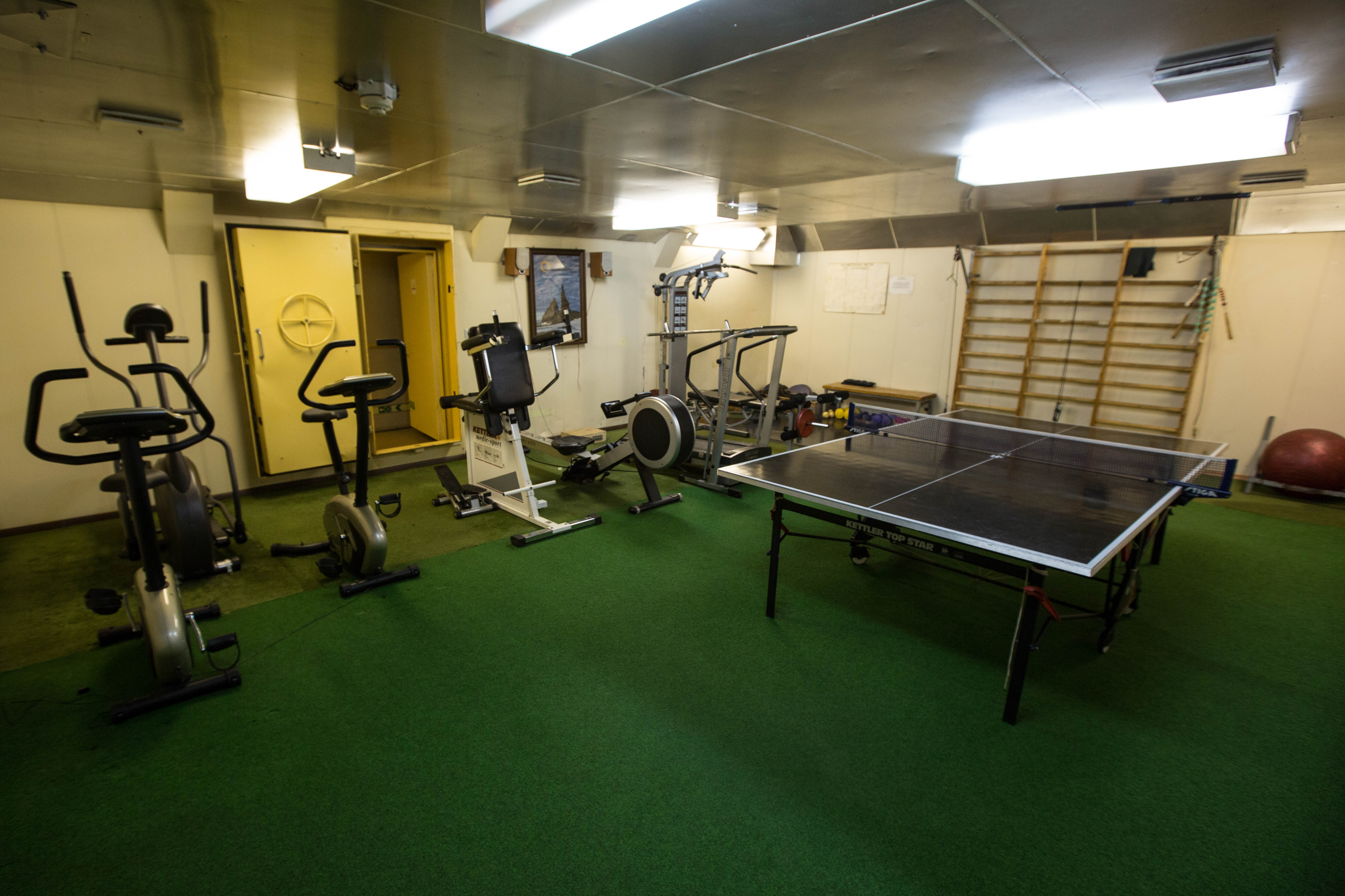 Quark Expeditions Kapitan Khlebnikov Gym 1.jpg