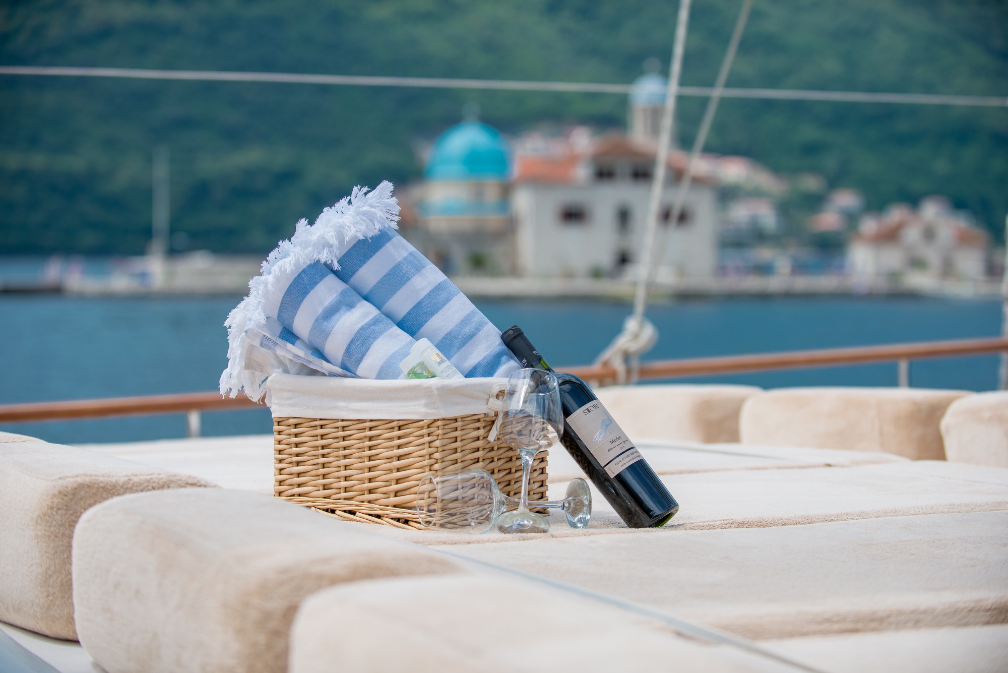 DM Yachting Sadri Usta Deck4.jpg