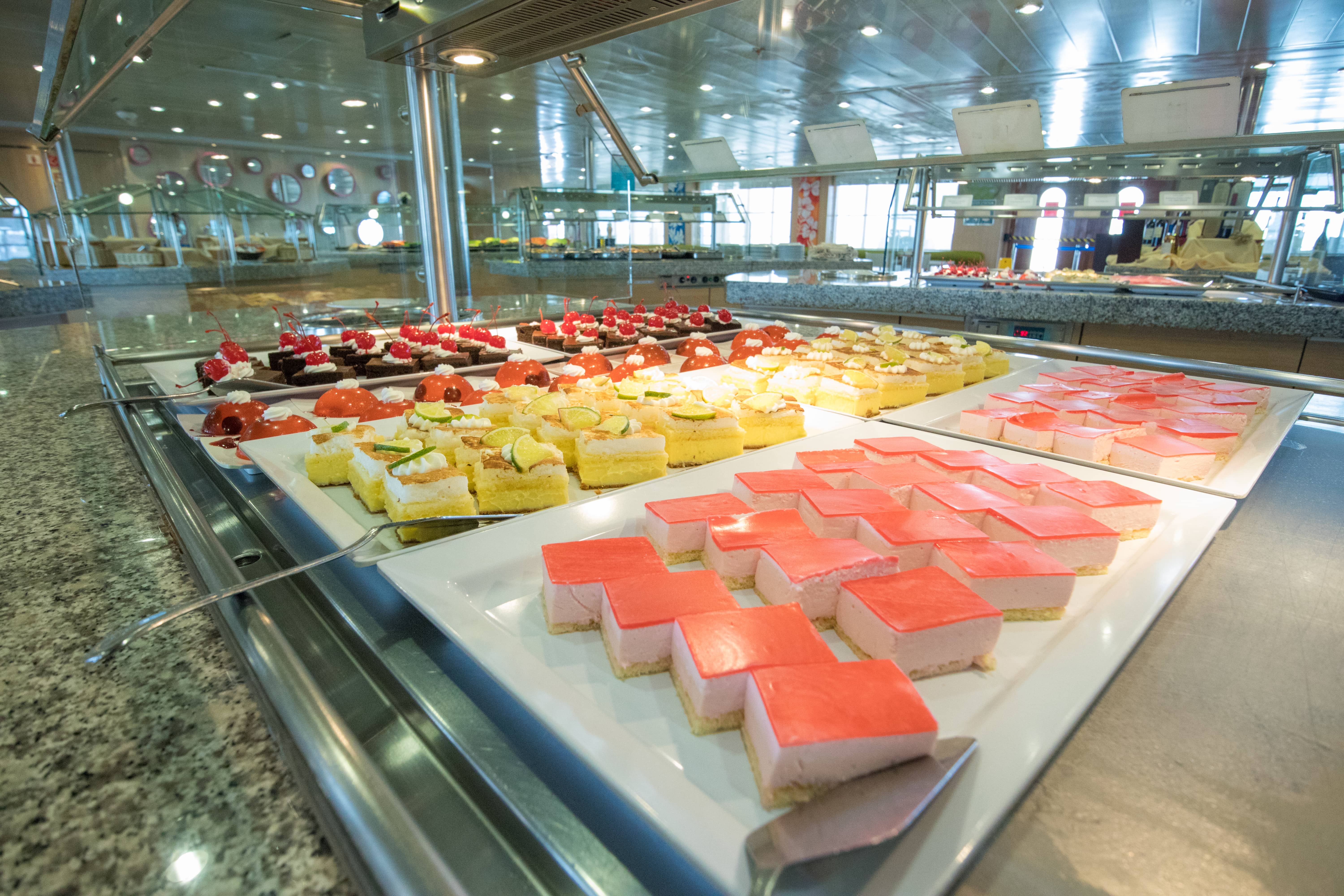 Bahamas Paradise Ocean View Buffet.jpg