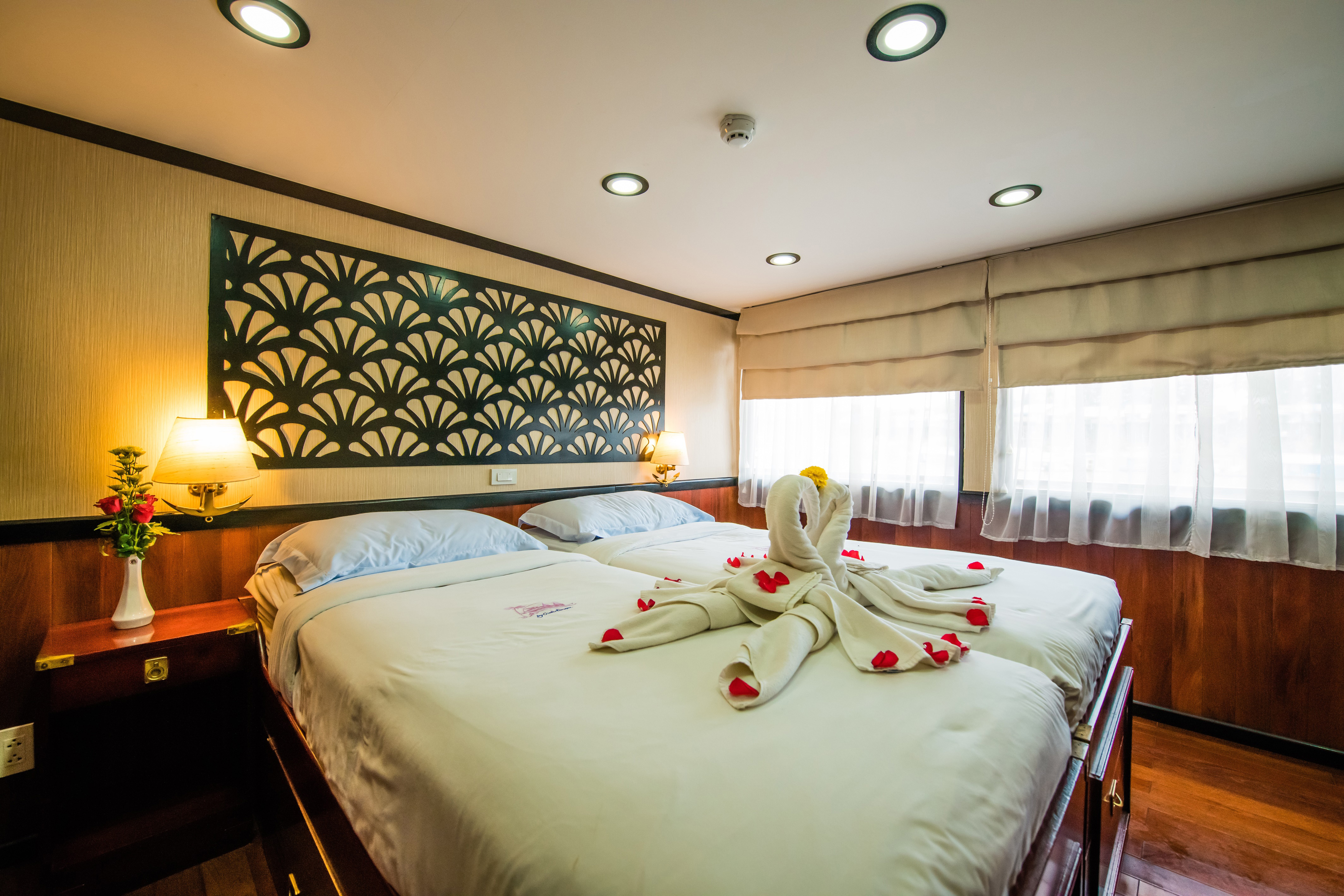 CroisiEurope RV Lan Diep Cabin.jpg