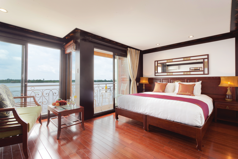 APT Guided Tours & River Cruises RV Apsara Category Sadec suite.png