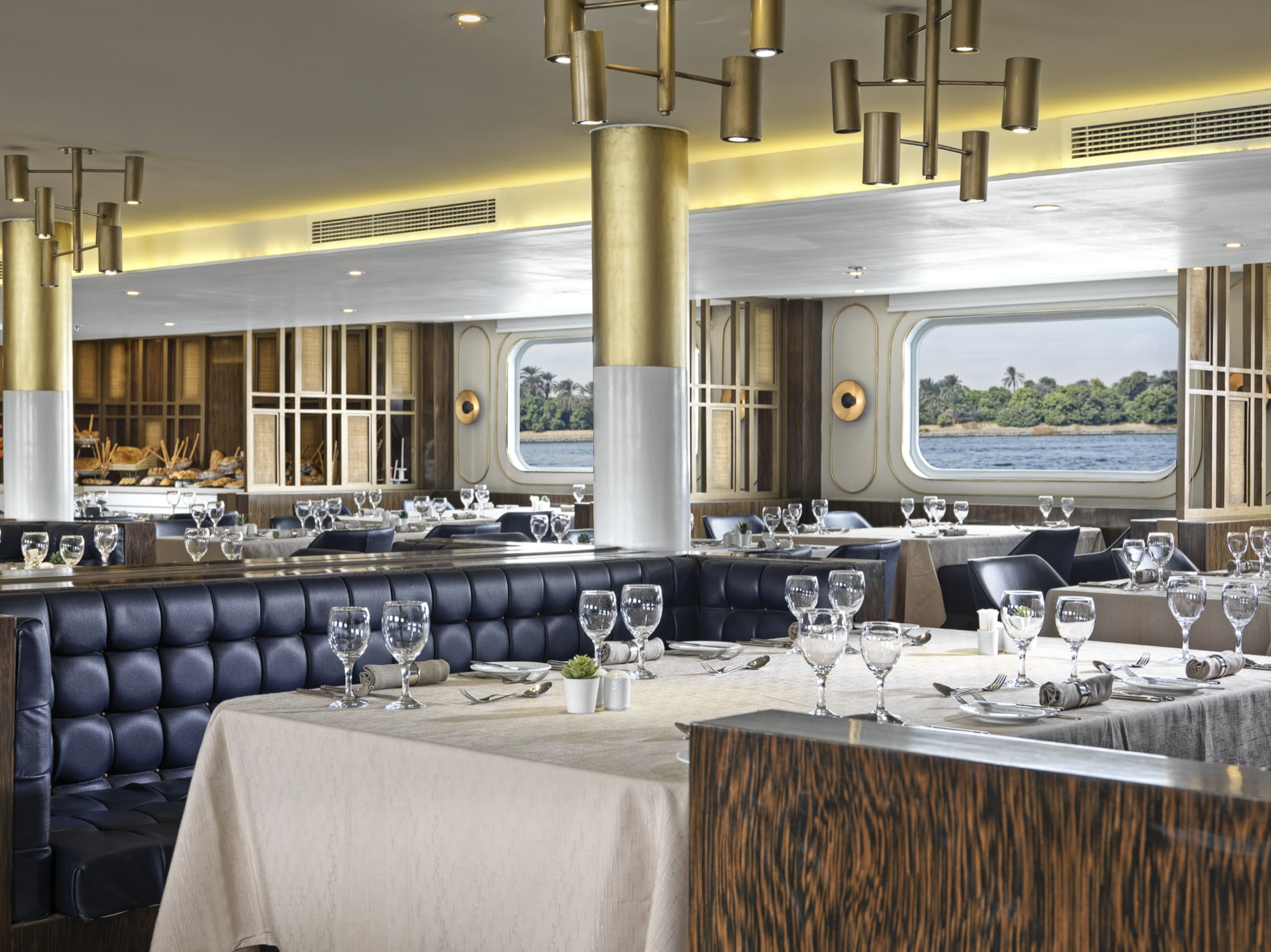 Discover Egypt MS Tulip main restaurant _4_.jpg