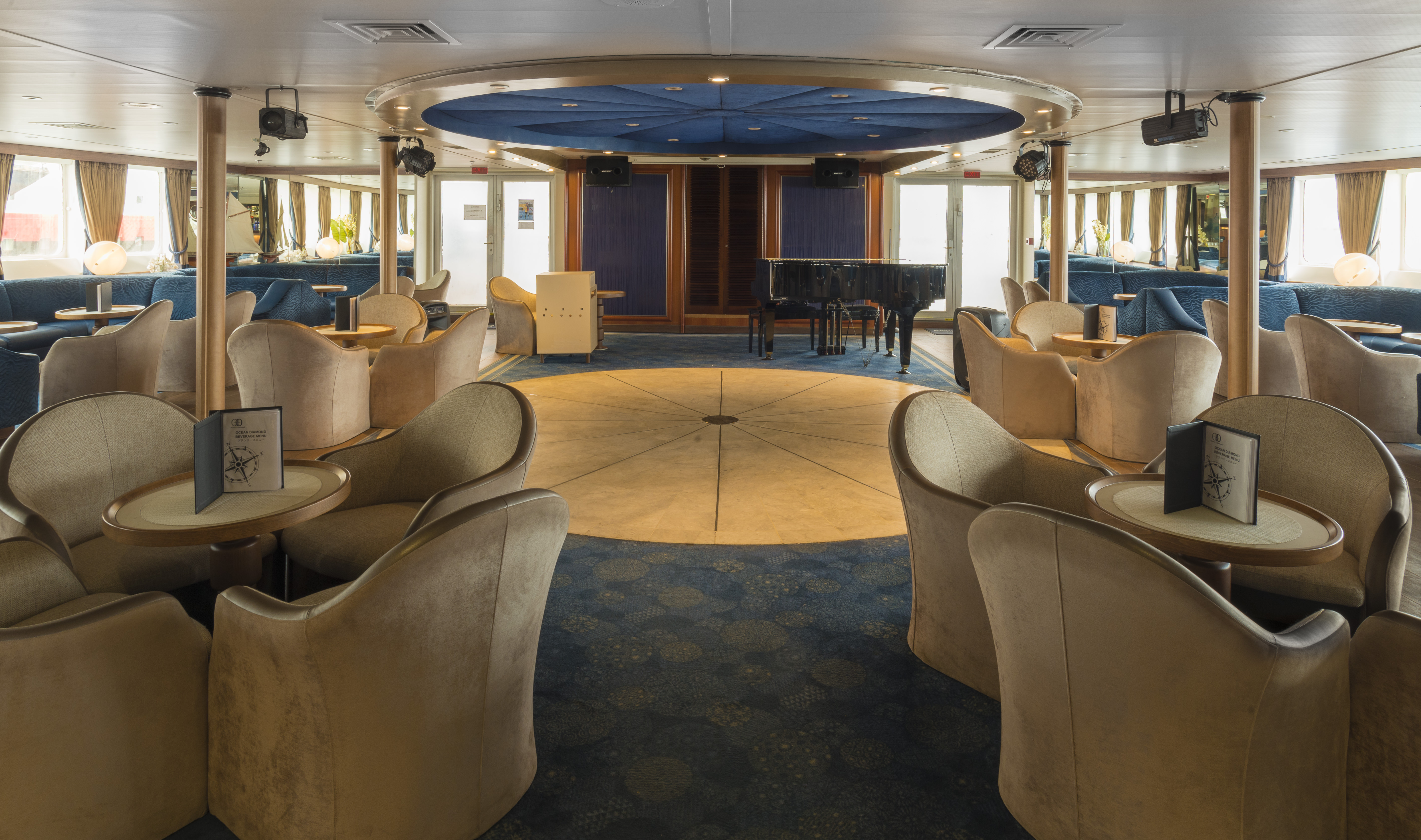 Quark Expeditions_Ocean Diamond_Public Spaces_The Club-DIA-01.jpg