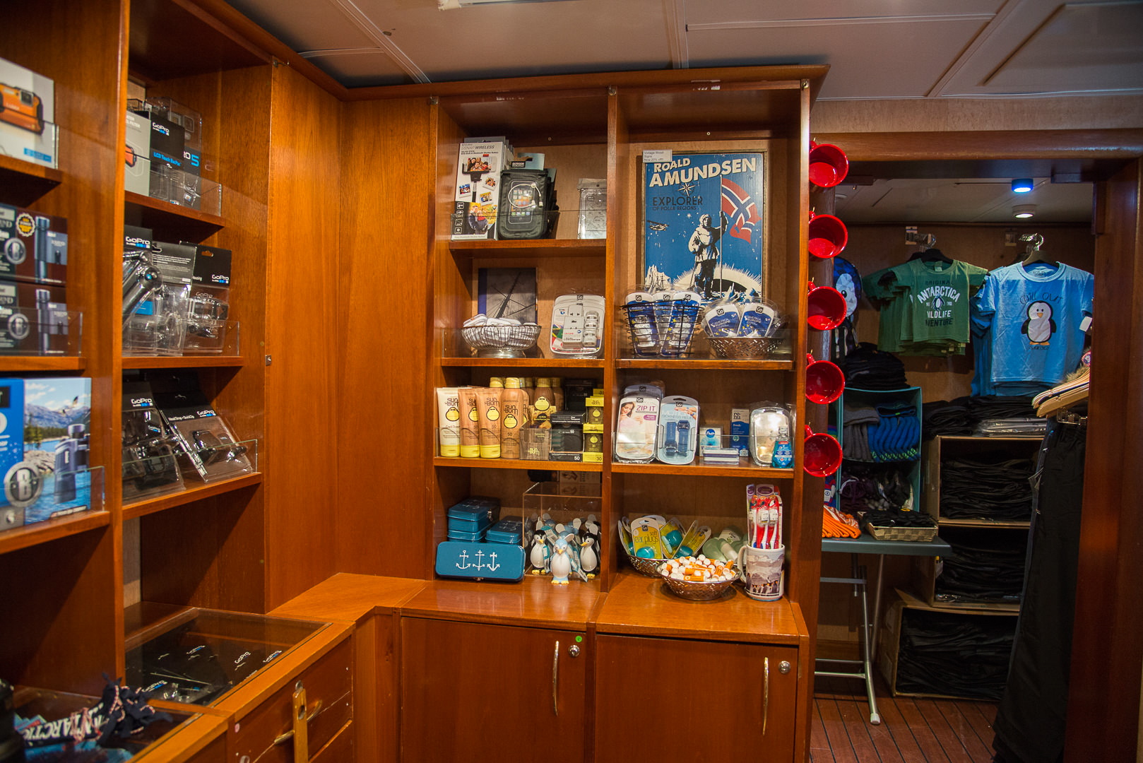 Quark Expeditions_Ocean Adventurer_Public Spaces_Polar Boutique-0295.jpg