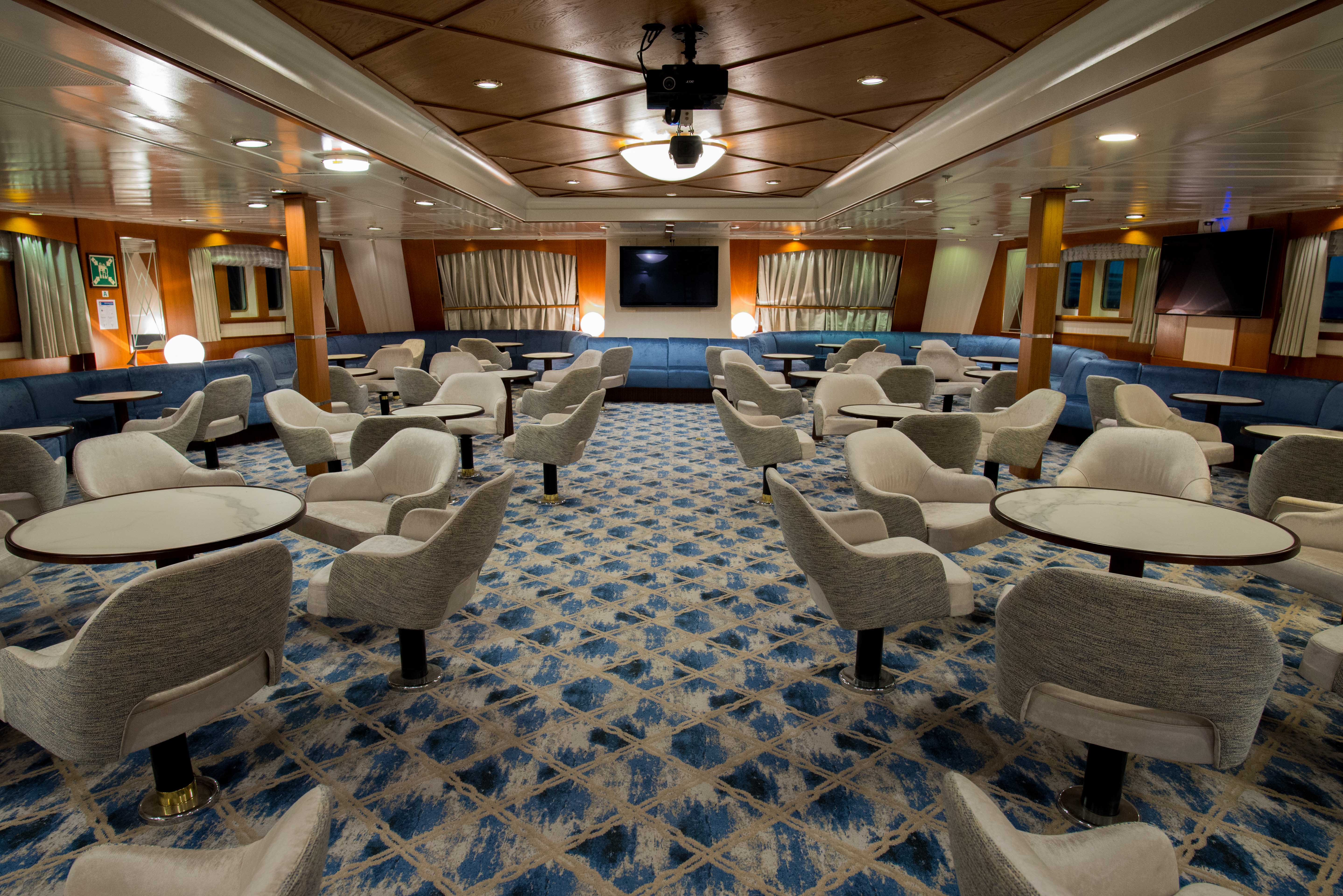 Quark Expeditions_Ocean Adventurer_Public Spaces_Main Lounge-7745.jpg