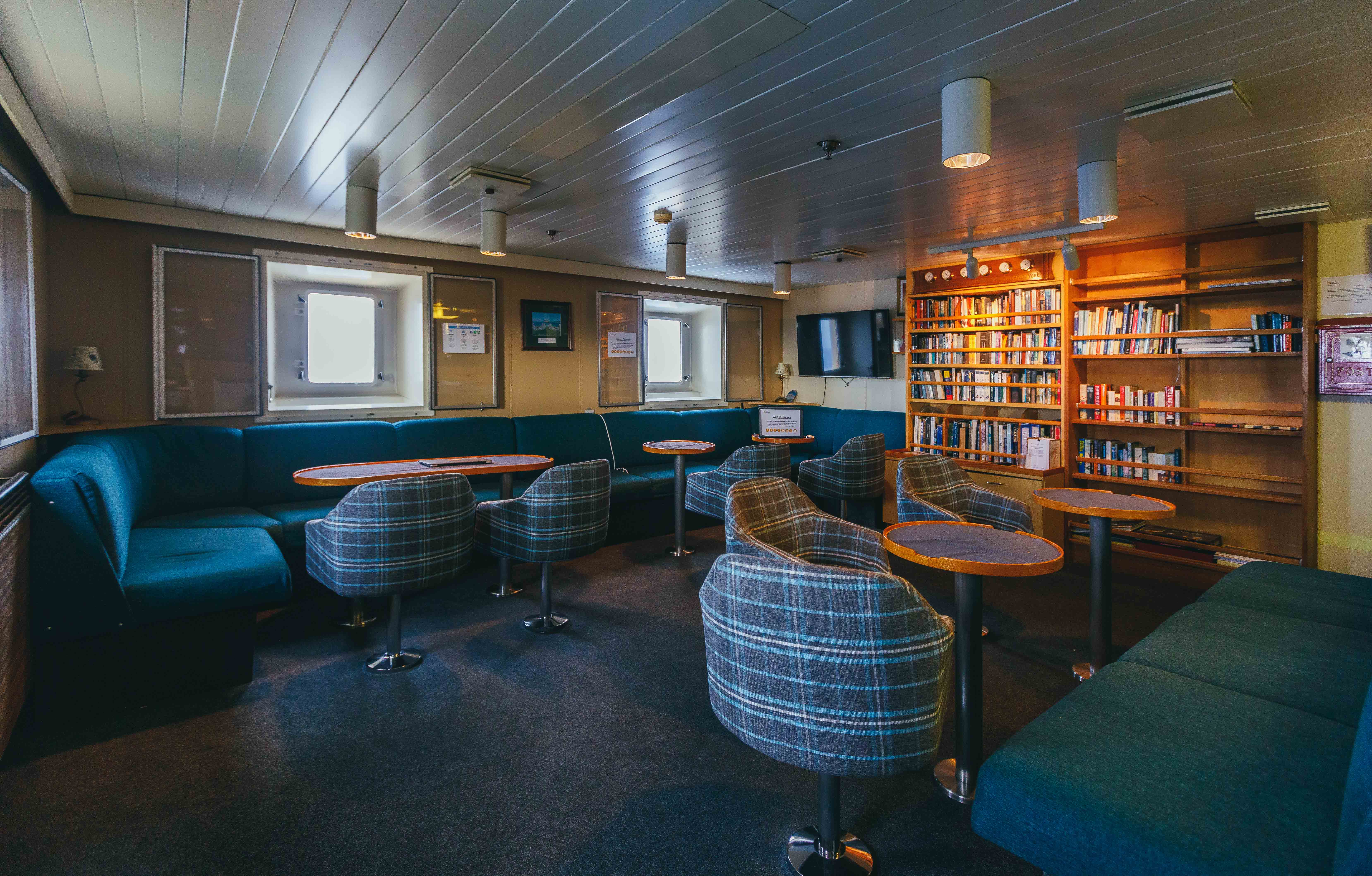 Quark Expeditions - Kapitan Khlebnikov - Public Spaces - Library 1.jpg