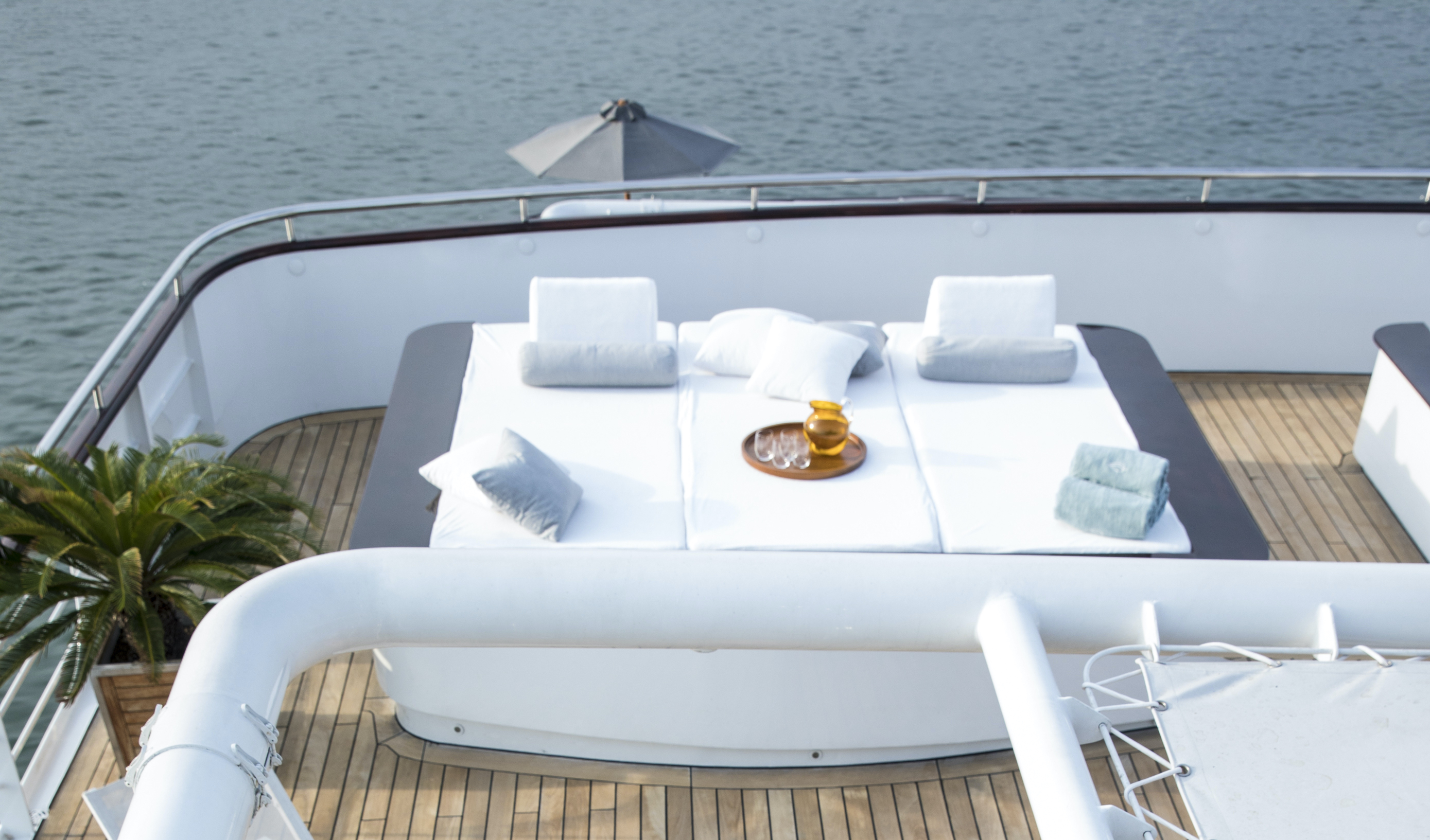 Aqua Blu Daybeds.jpg