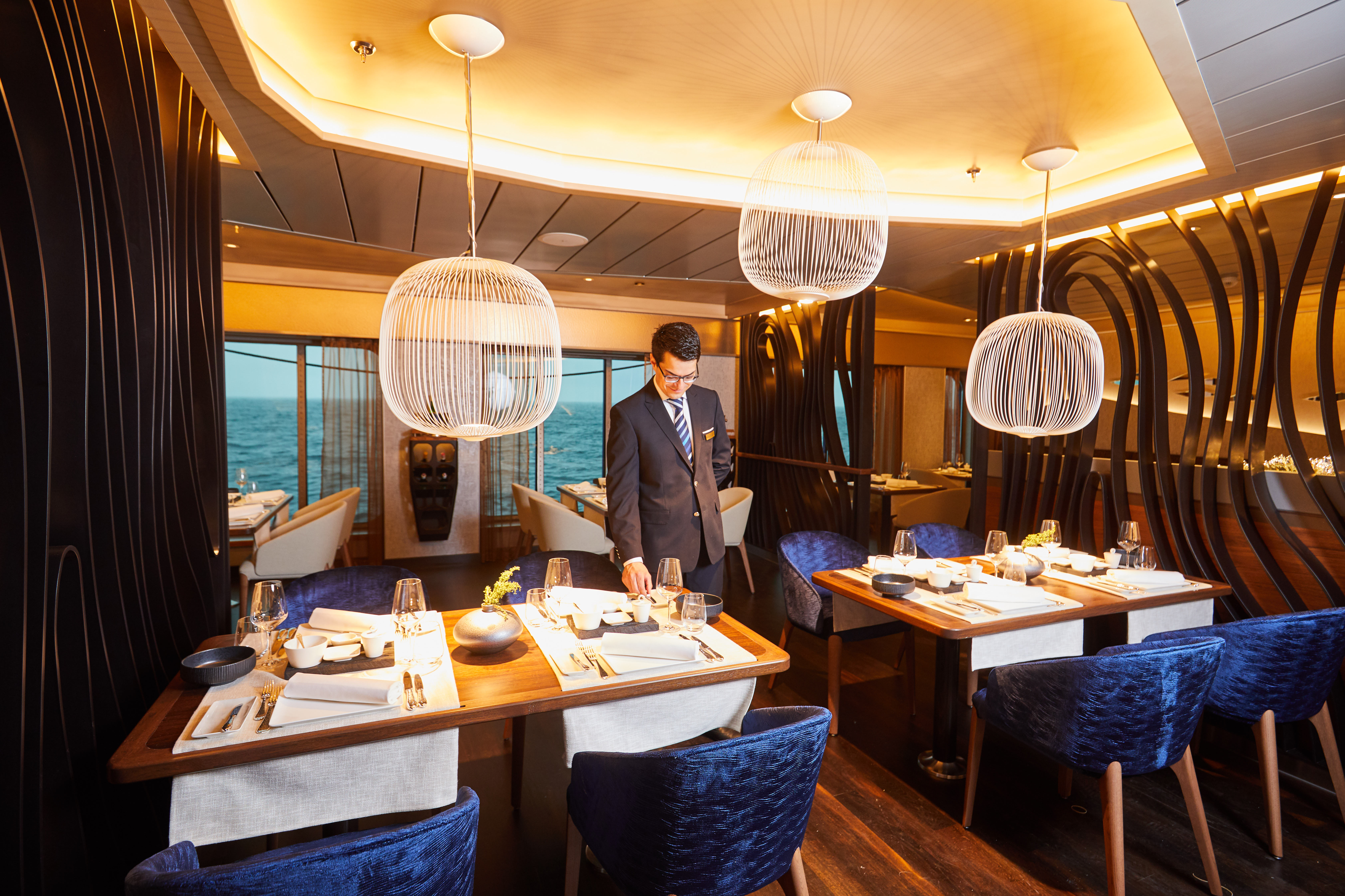 Hapag Lloyd Cruises Hanseatic Nature Hamptons 1.jpg