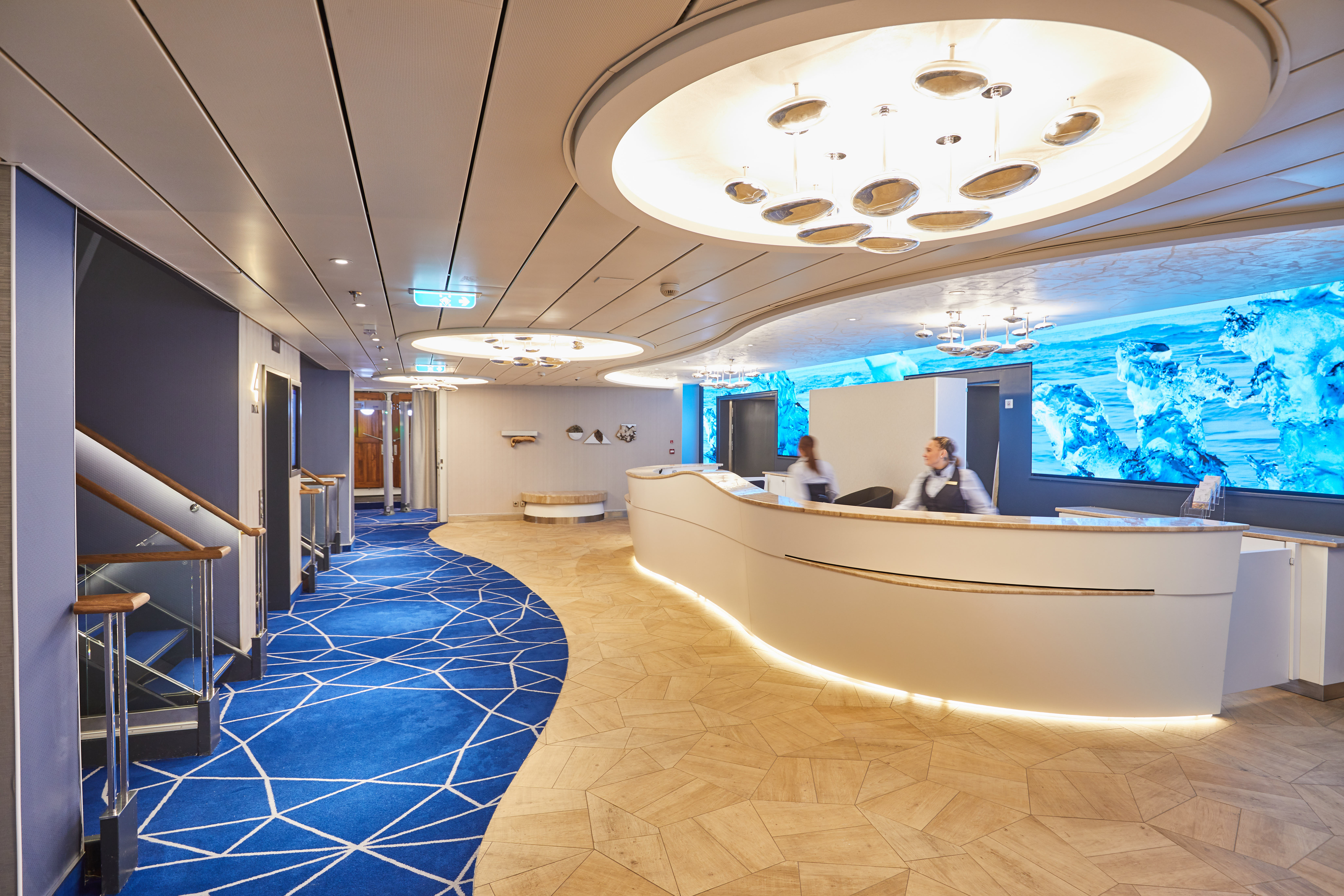 Hapag Lloyd Cruises Hanseatic Nature Reception.jpg