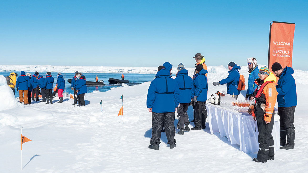 Hapag Lloyd - Expedition Cruises - Special touch.jpg