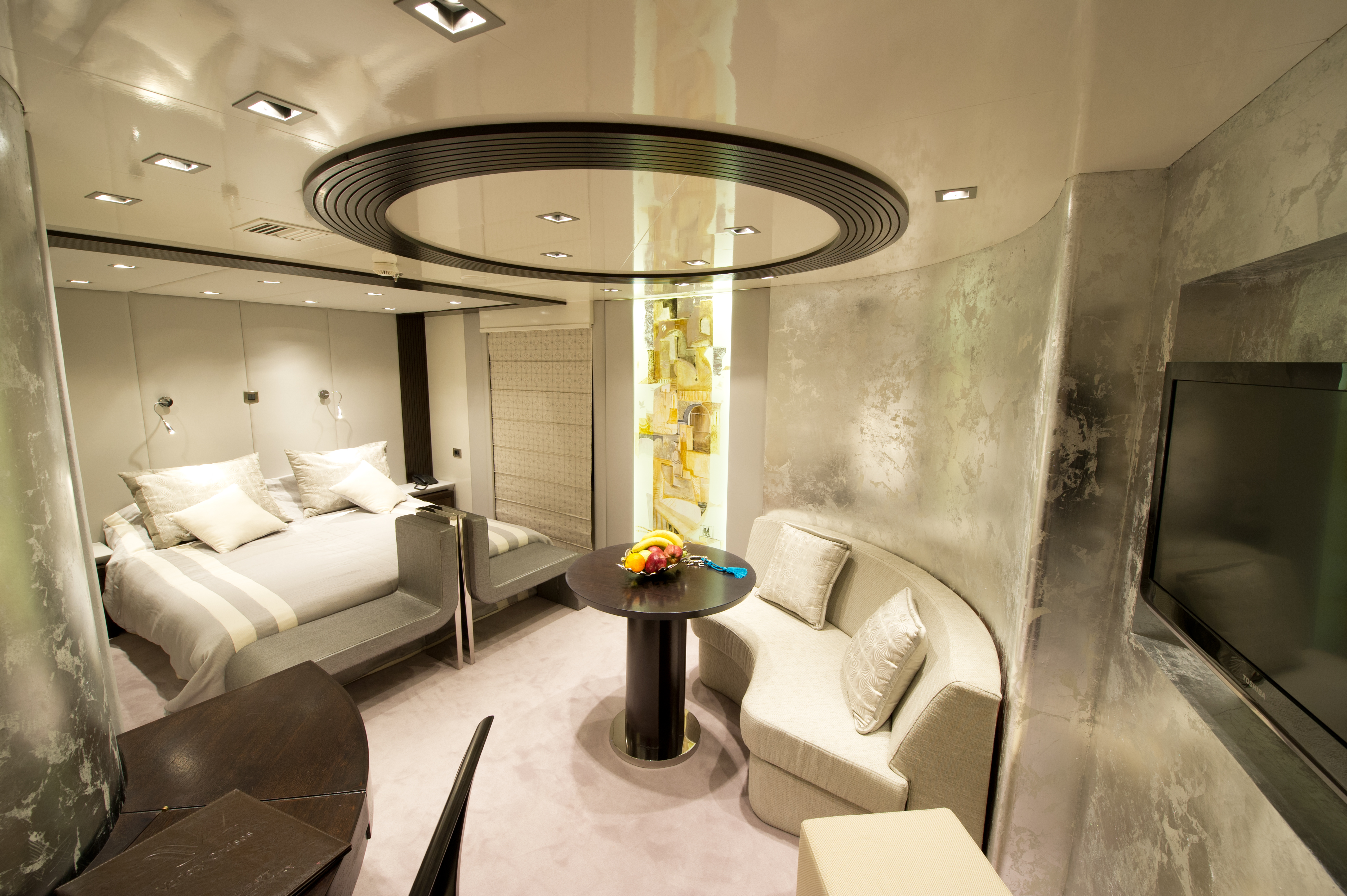 Variety Cruises Variety Voyager Owner's Suite.jpg