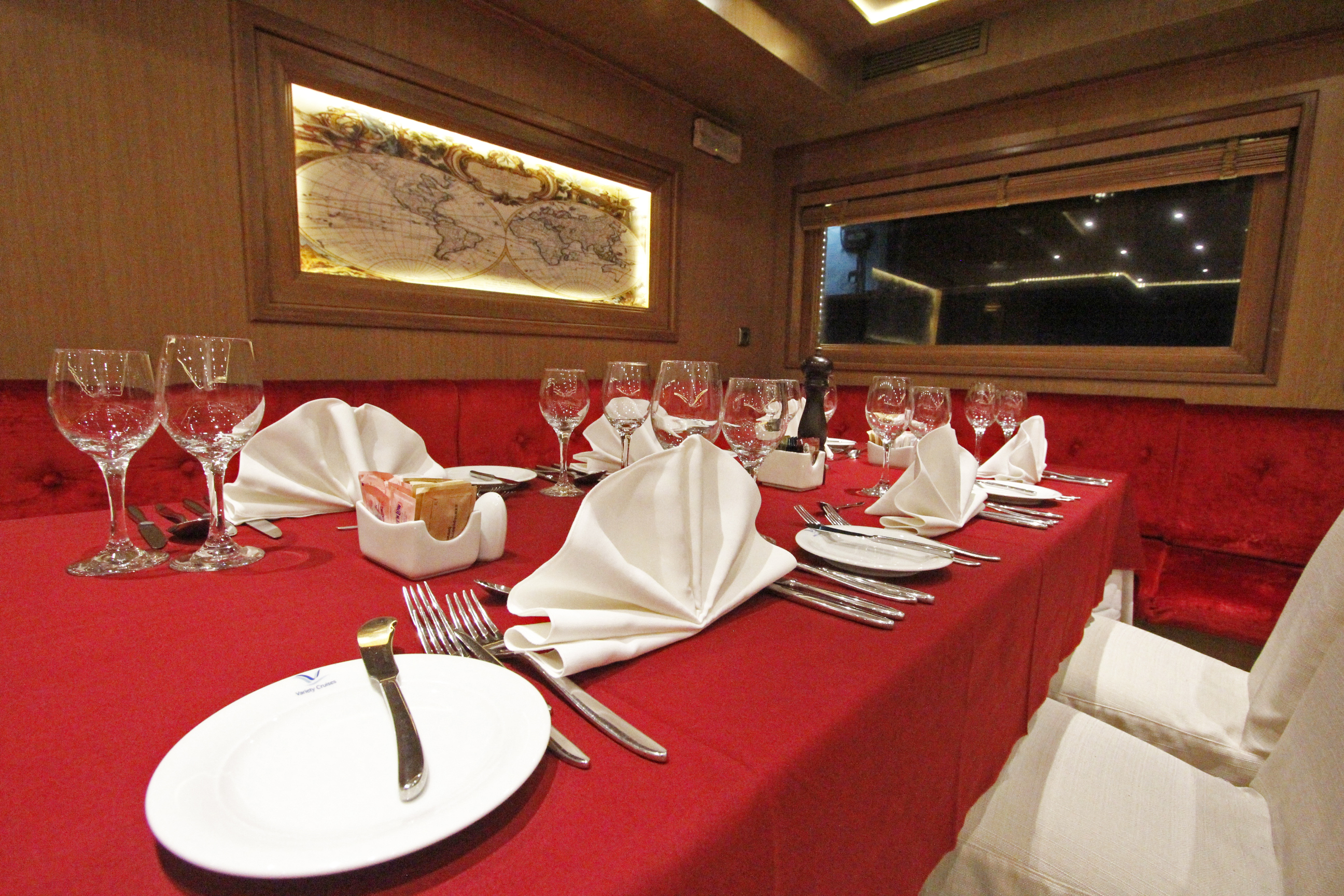 Variety Cruises Harmony G Dining Area 2.jpg