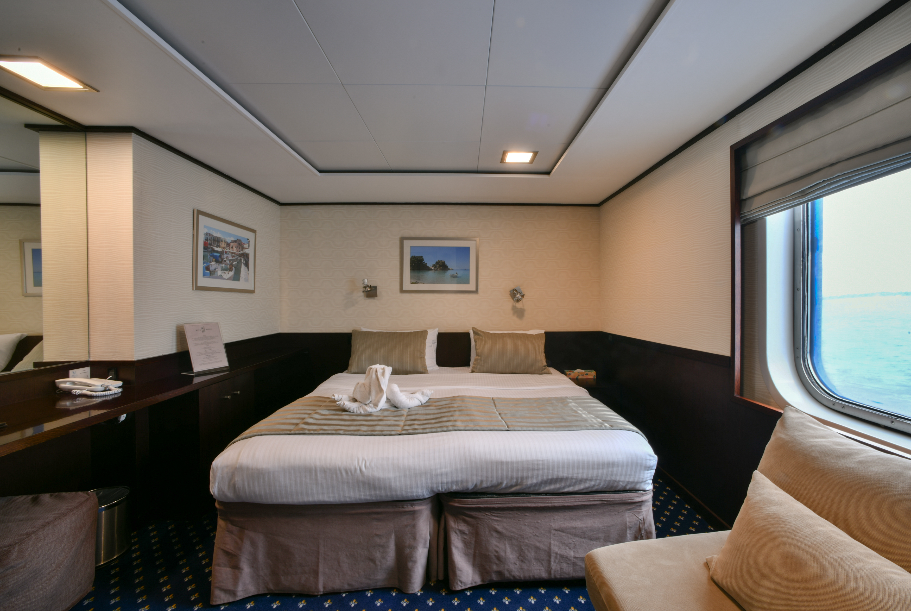 Variety Cruises Harmony V Category P _2_.jpg