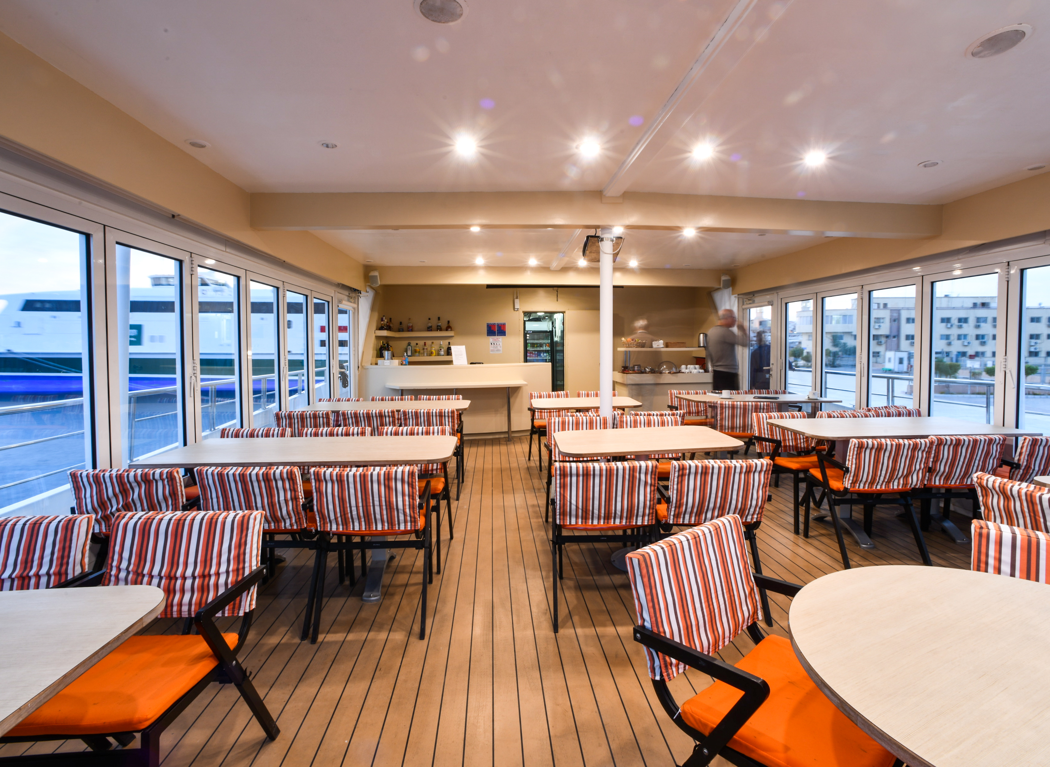 Variety Cruises Harmony V Outside Dining 3.jpg