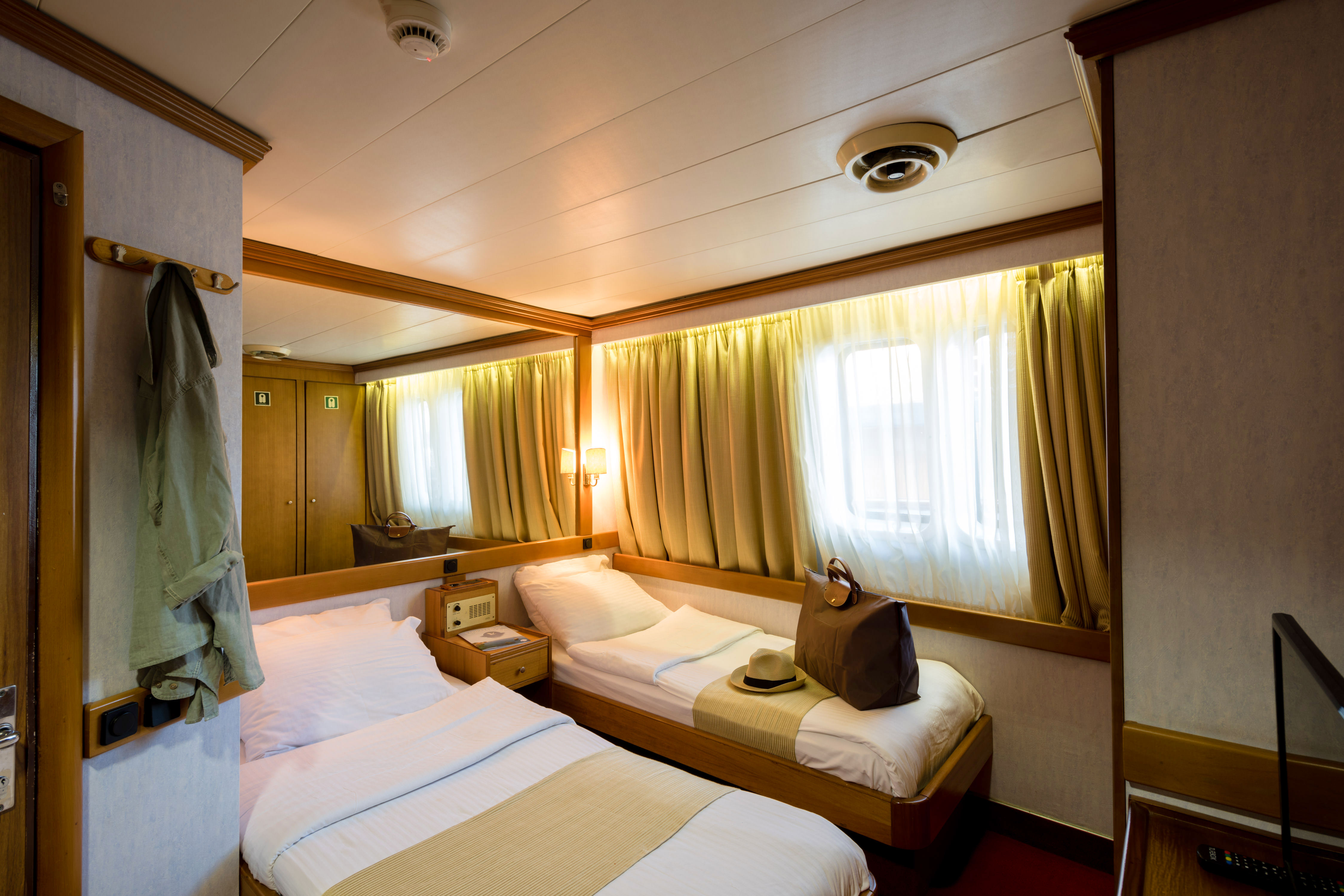 Variety Cruises Panorama Cat A -Twin _6_.jpg