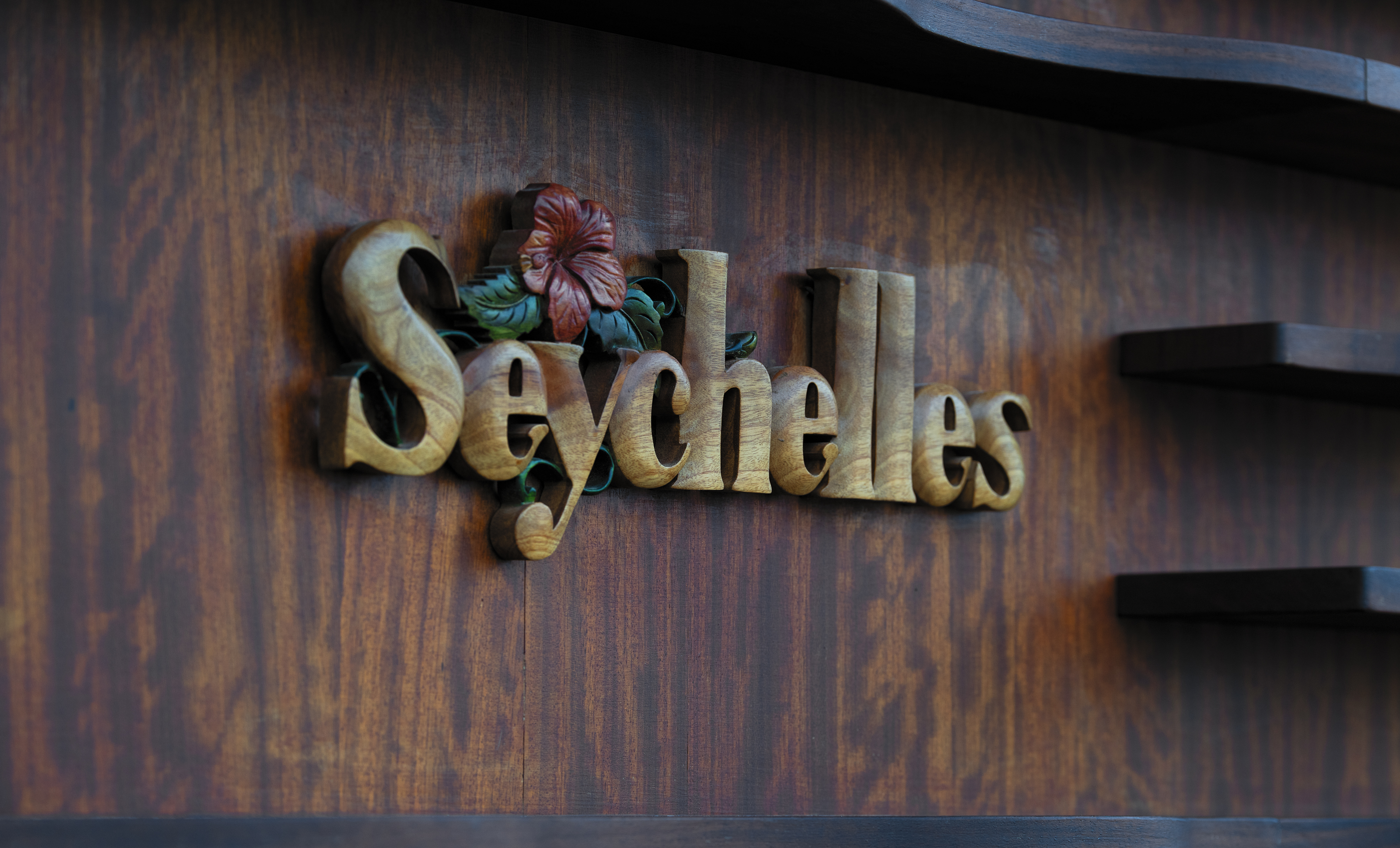 Variety Cruises Pegasos Sundeck Bar 4.jpg