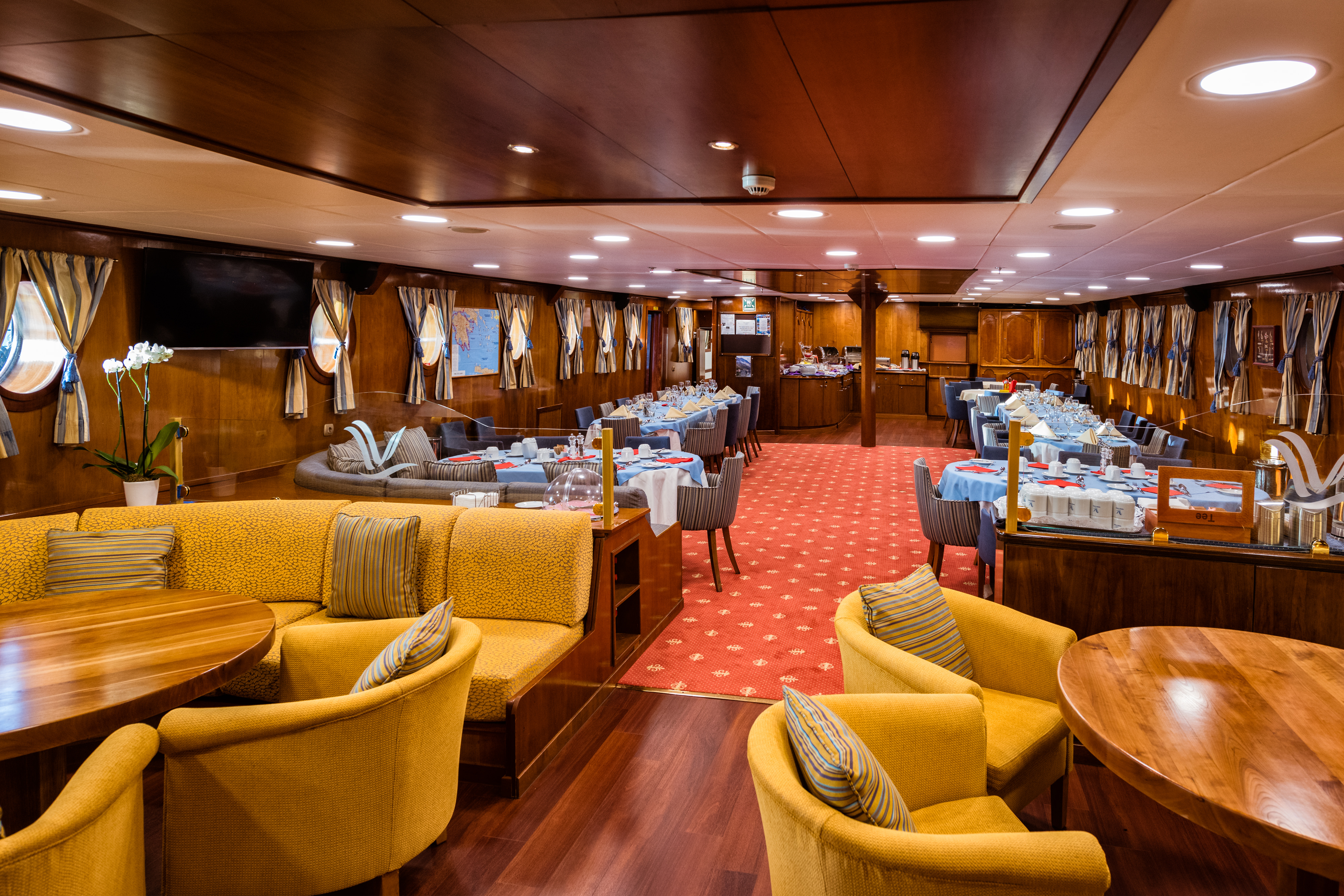 Variety Cruises Galileo Main Deck Lounge and Dining Area.jpg
