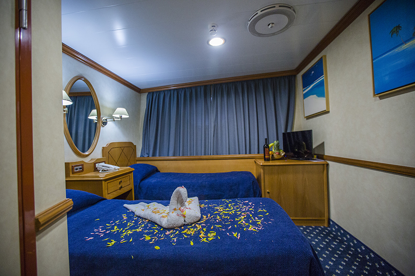 Variety Cruises Panorama II Cat B Cabin 2.jpg