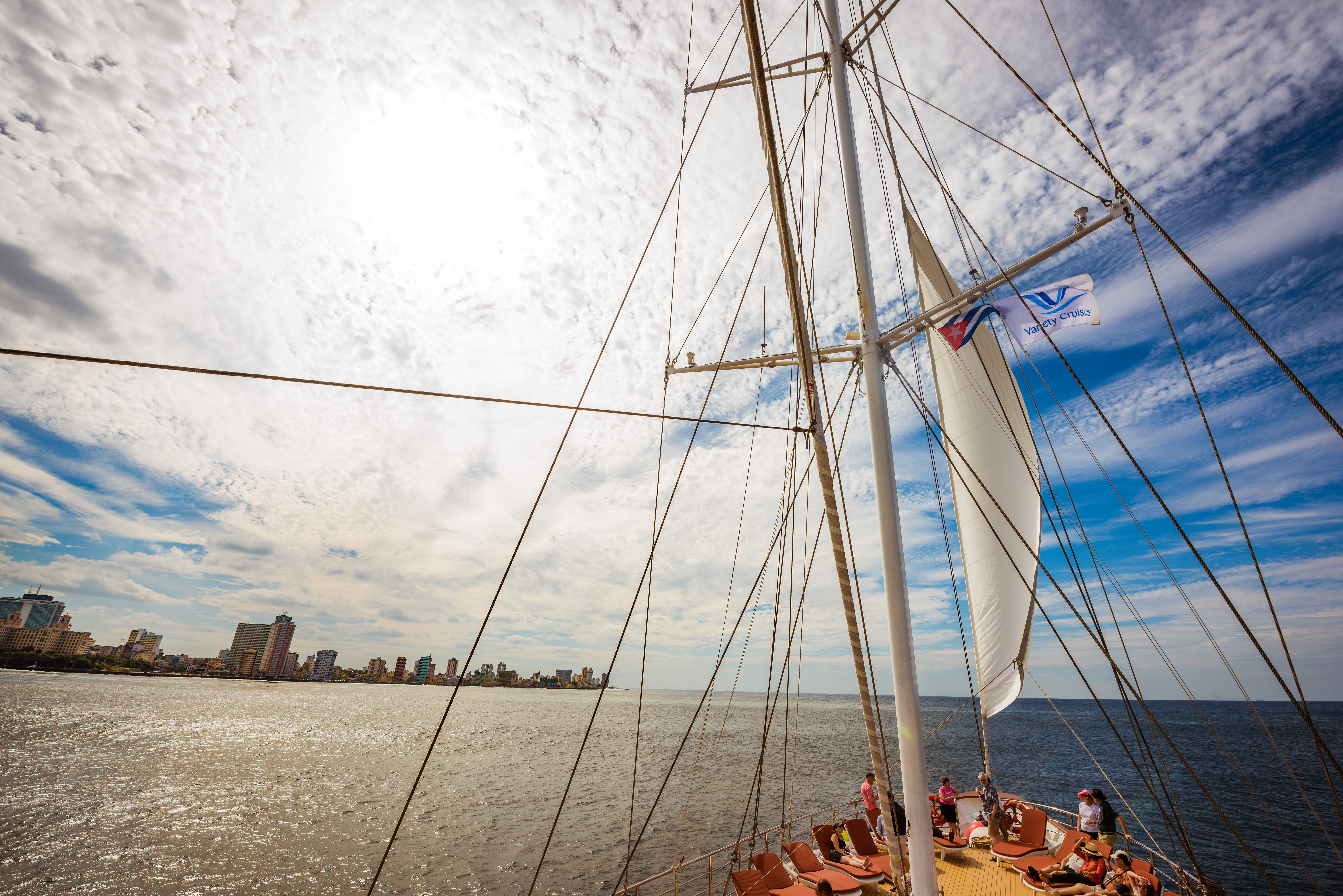 Variety Cruises Panorama II Sun Deck.jpg
