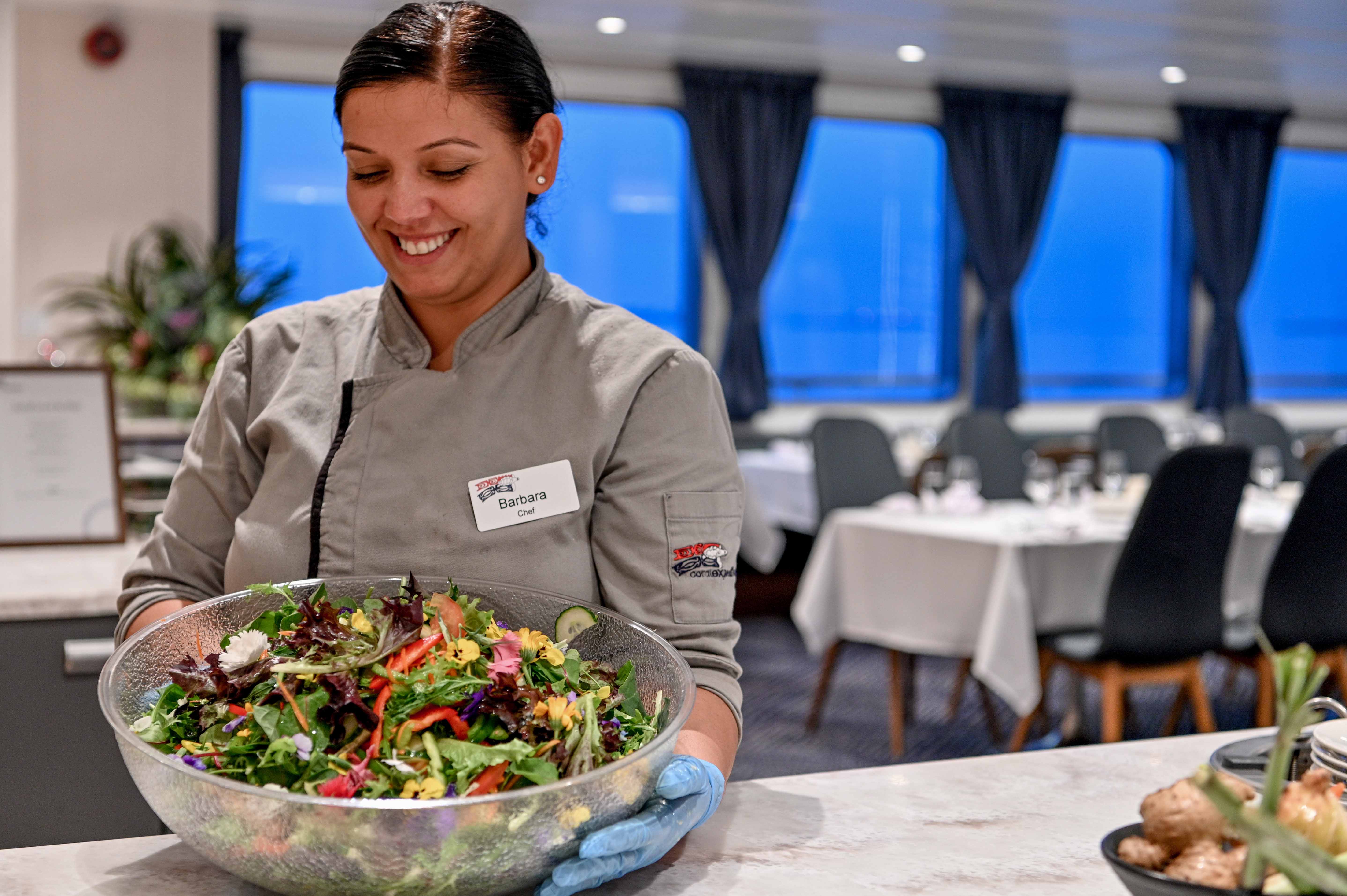Coral Expeditions - Coral Adventurer - Dining 9.jpg
