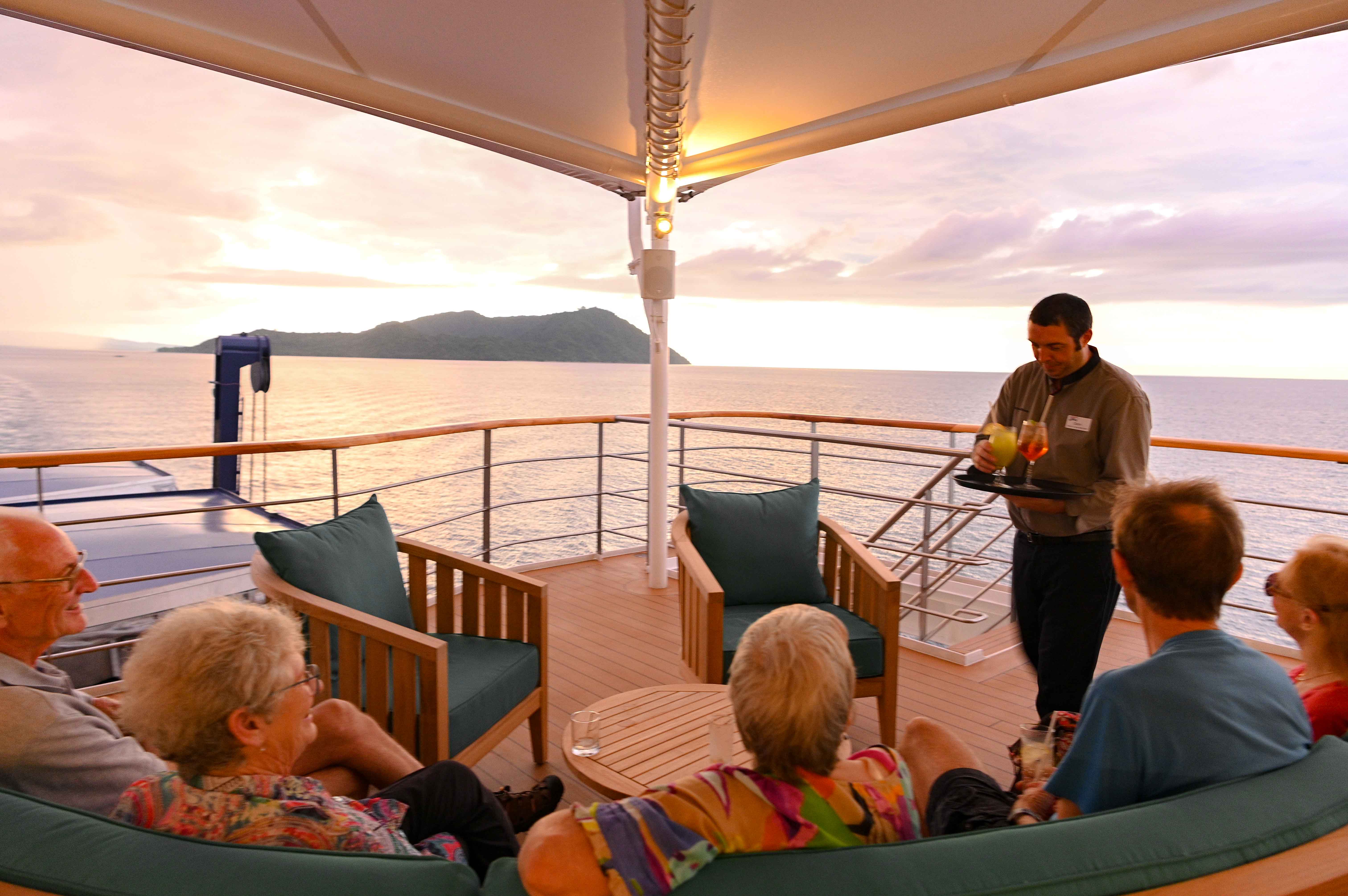 Coral Expeditions - Coral Adventurer - Sun Deck Bar 1.jpg