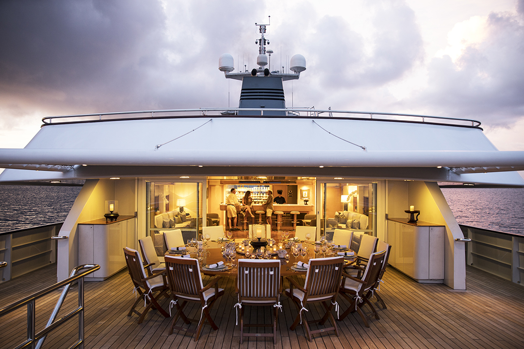 Aqua Expeditions Aqua Blu - Outdoor Dining - 05.jpg