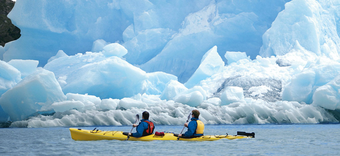 Hapag Lloyd Cruises - Expedition Cruises - Kayaks.jpg