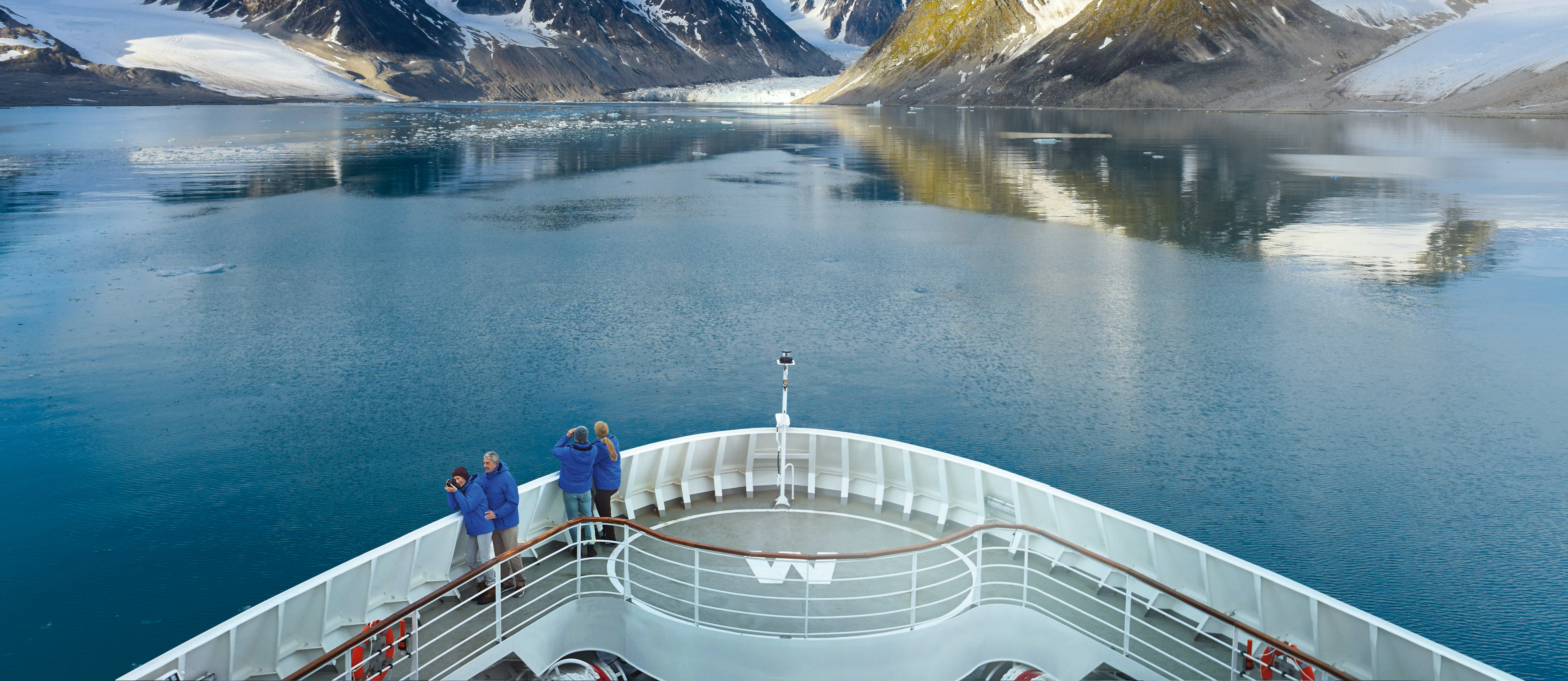 Hapag Lloyd Hanseatic SPI-INS-NAT Walk 3.jpg