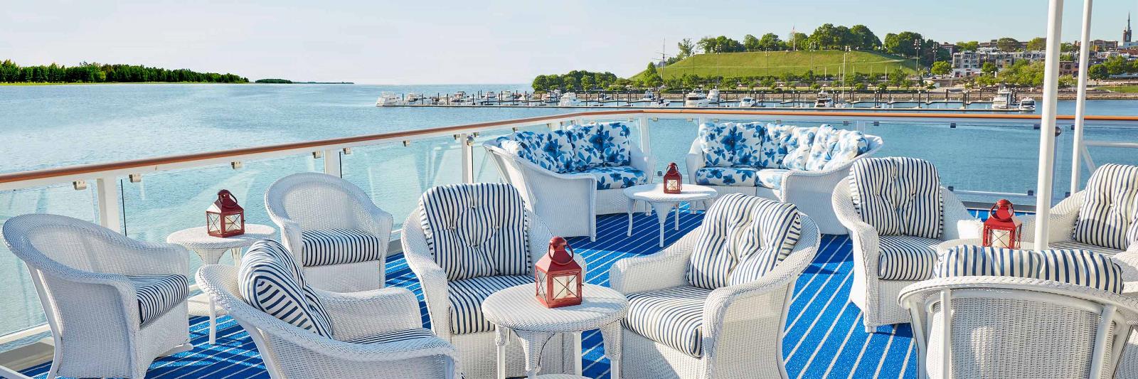 American Cruise Lines - Queen of the Mississippi - Sun Deck.jpg