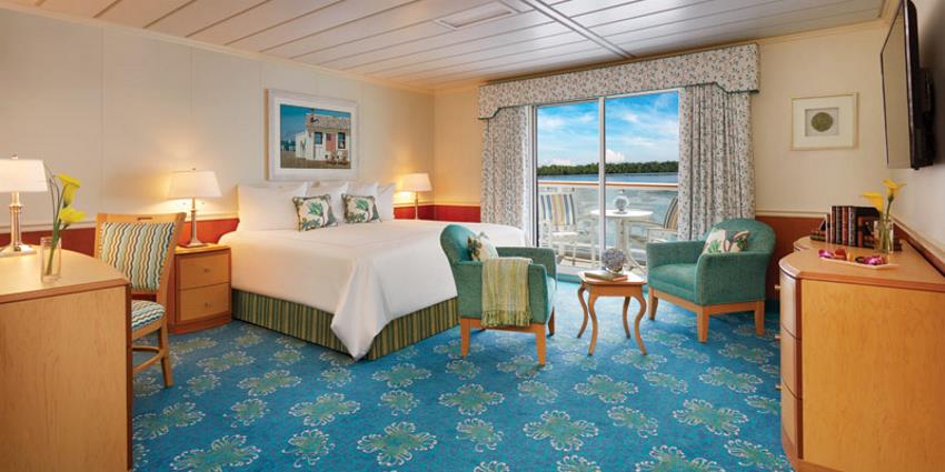 American Cruise Lines - American Constellation - Owner's Suite.jpg