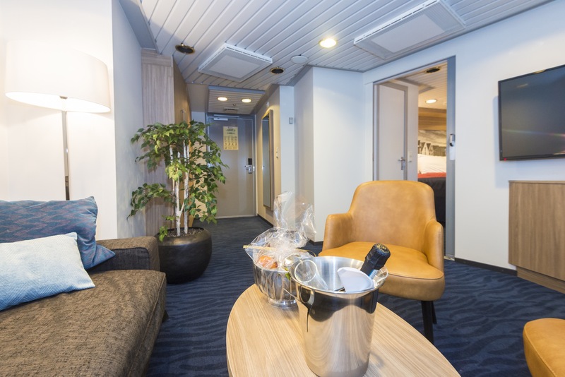 Expedition Suite | Two-bed suite on promenade deck