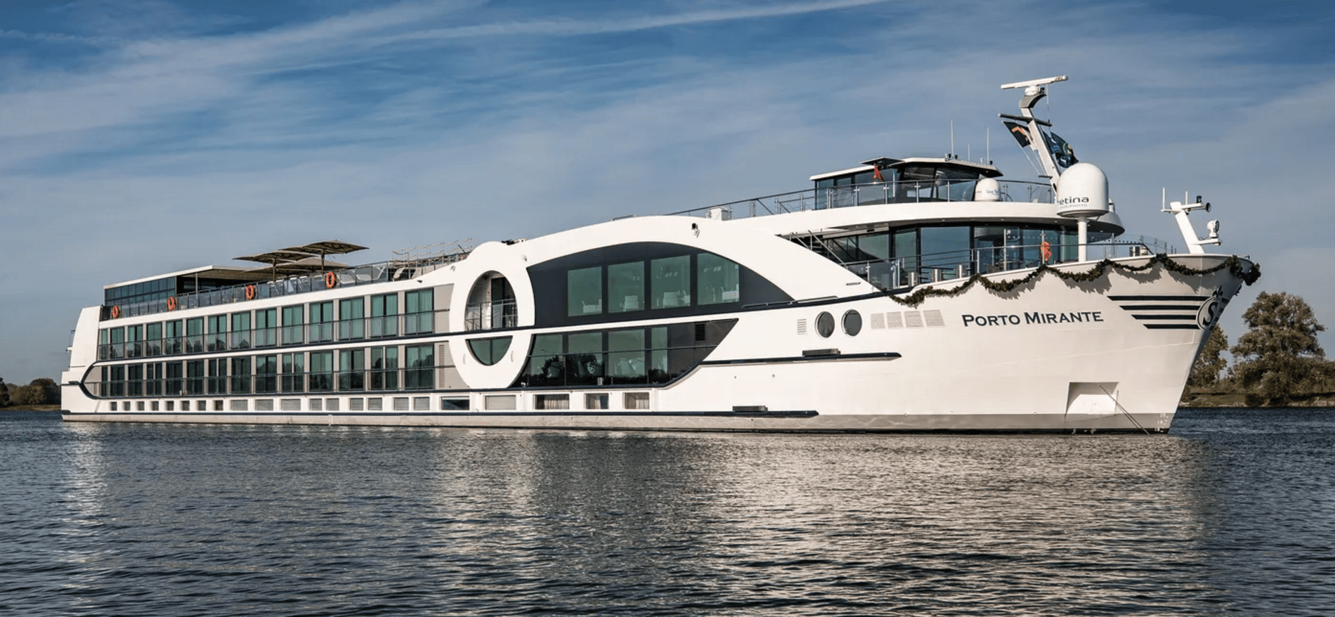 A photo of the MS Porto Mirante cruise ship
