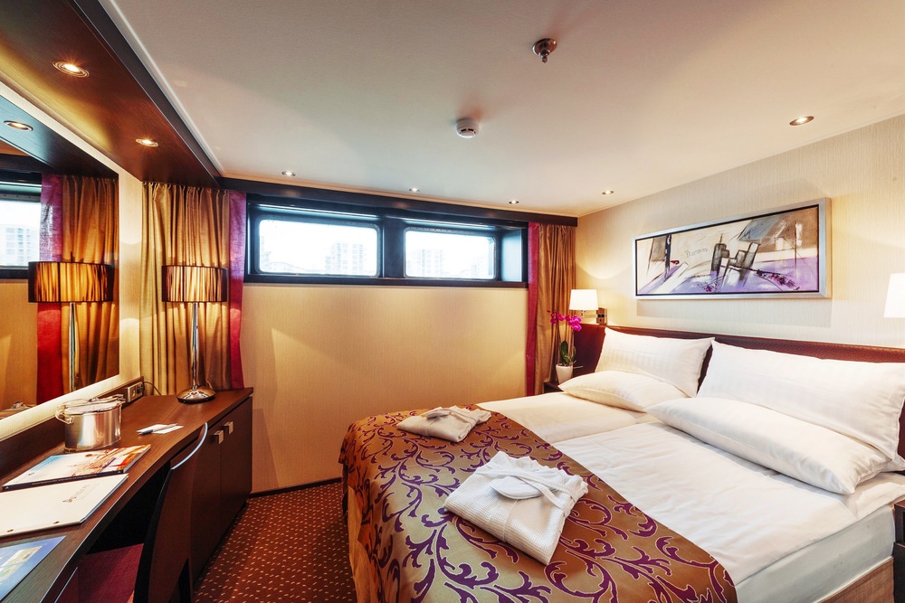 Deluxe Stateroom