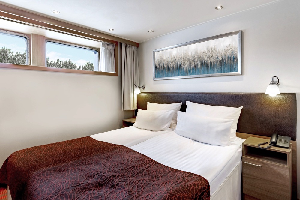 2-bed outside cabin, A