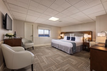 Veranda Suite with Private Balcony