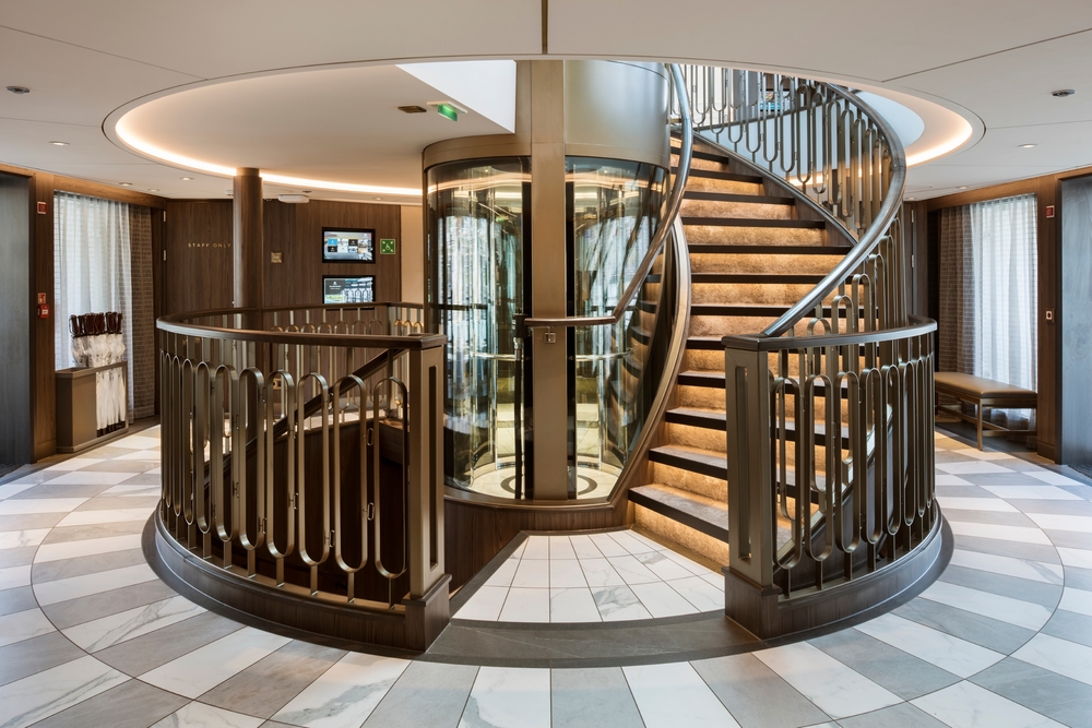 UNIWORLD Boutique River Cruises