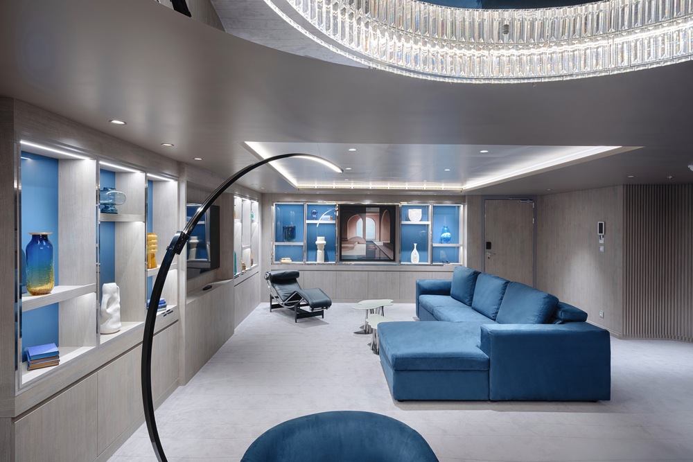 MSC Yacht Club Owner's Suite With Whirlpool Bath