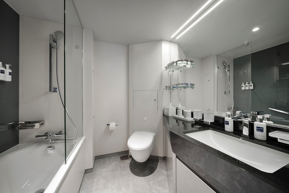 MSC Yacht Club Duplex Suite With Whirlpool Bath