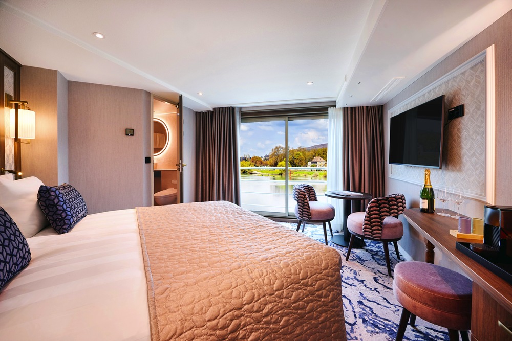 Junior Suite Diamond Deck