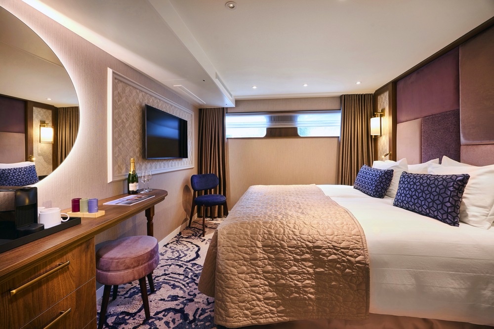 Double Cabin Emerald Deck