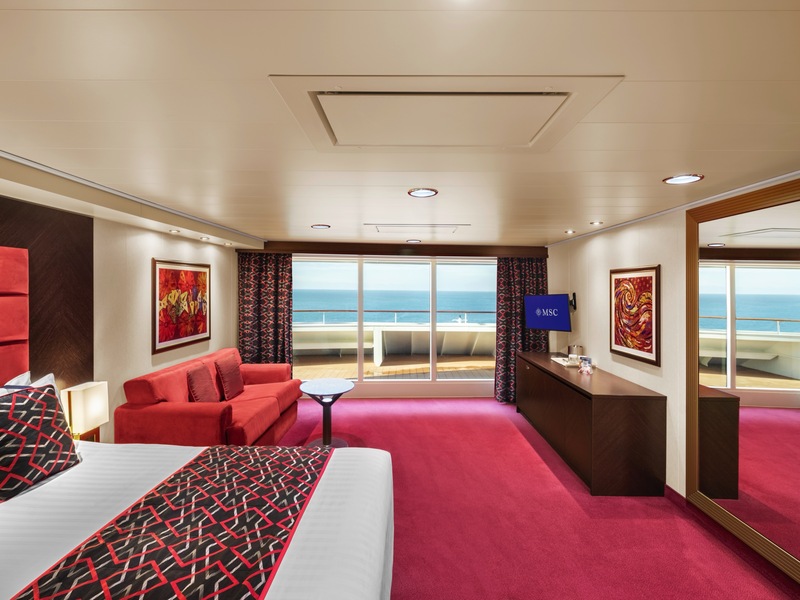 Premium Suite Aurea with Sealed Window