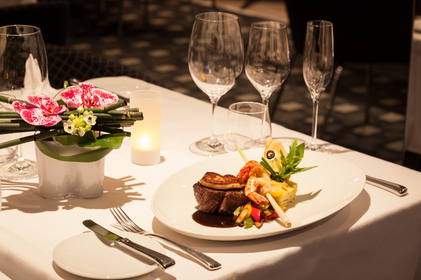 Scenic Sapphire Scenic Emerald Scenic Diamond Scenic Ruby Scenic Pearl Interior Portobellos Restaurant 2.jpg