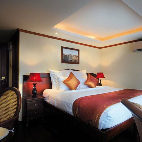 Mekong Prestige Junior Suite.jpg