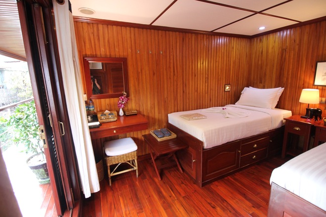 Main Deck