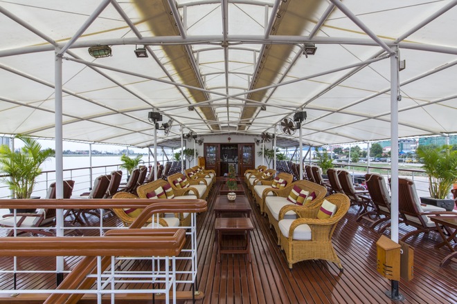 Sundeck