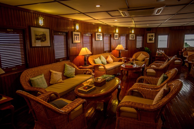 Observation Saloon
